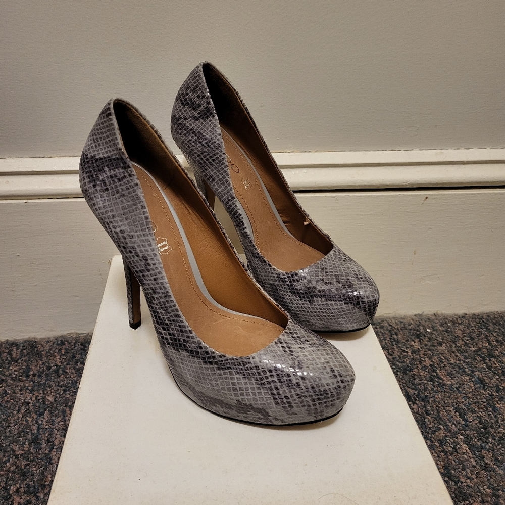 Aldo shoes / heels